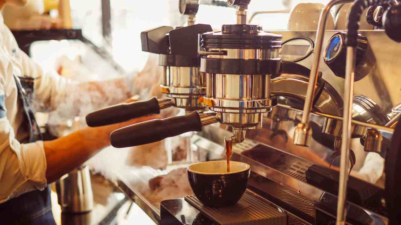 Stangata sul caffè: il prezzo più alto in queste città italiane