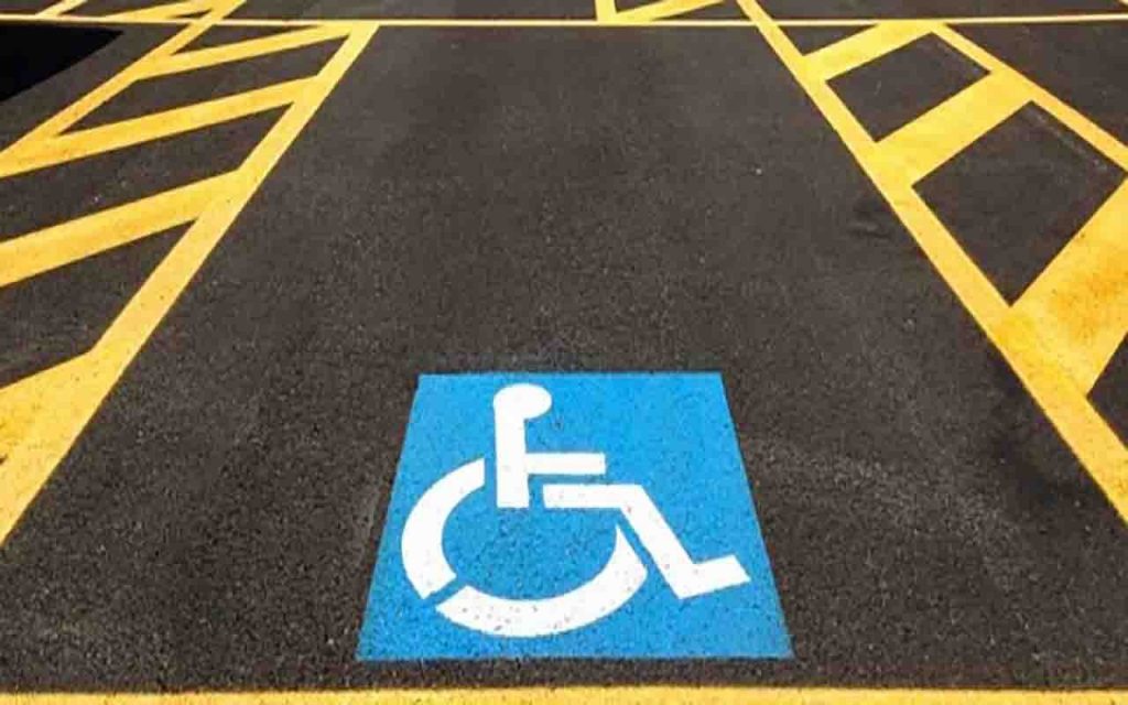 Parcheggi Riservati E Personalizzati Per Disabili: Ecco Tutto Quello ...