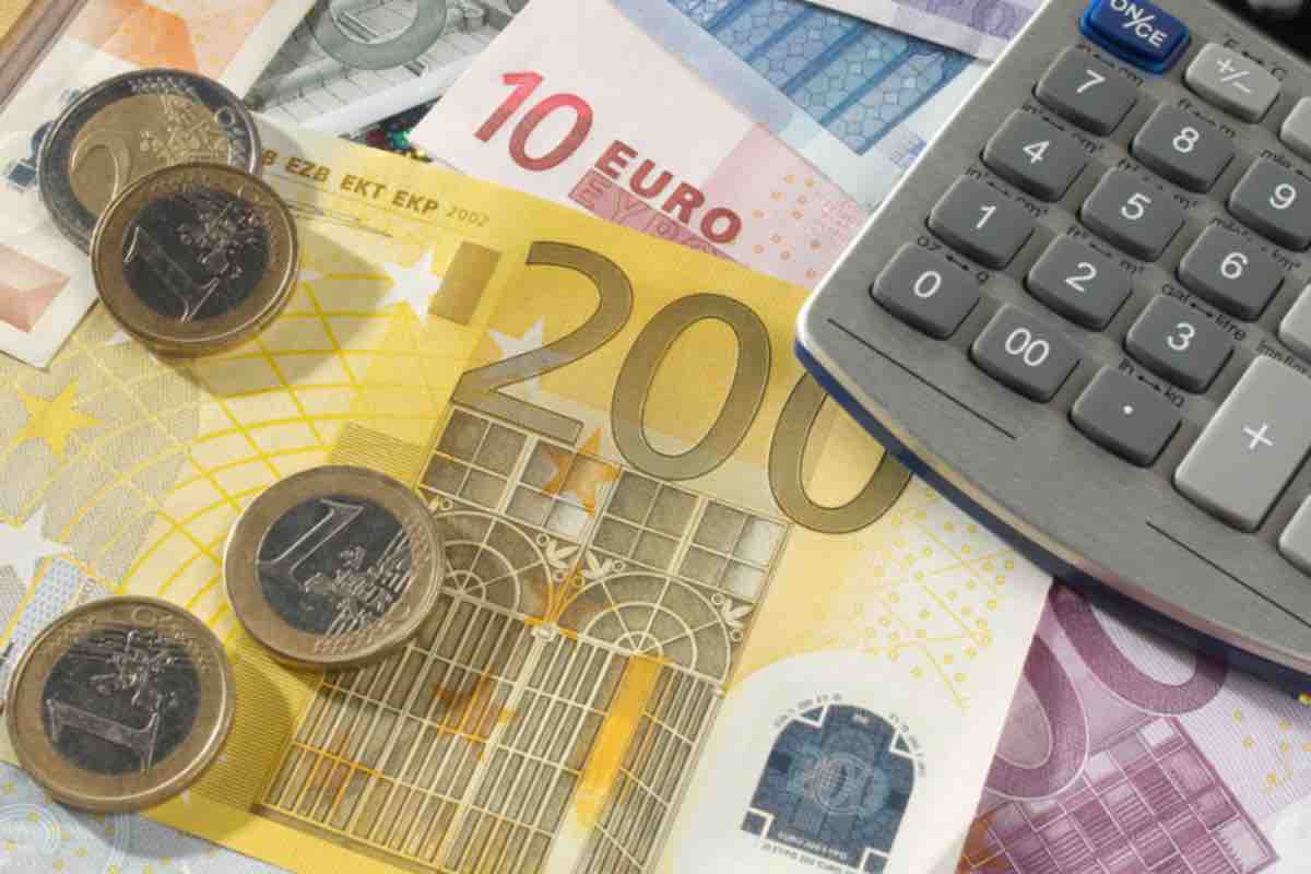 Bonus lavoratori da 425 euro sarà tagliato