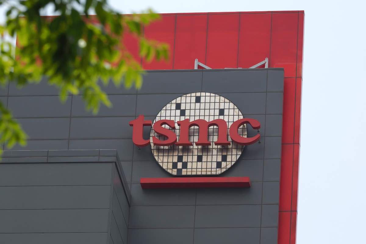 TSMC, il titolo vola in borsa e i trader sorridono