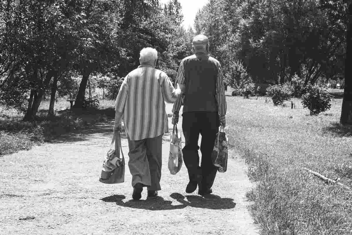 Pensionati a passeggio