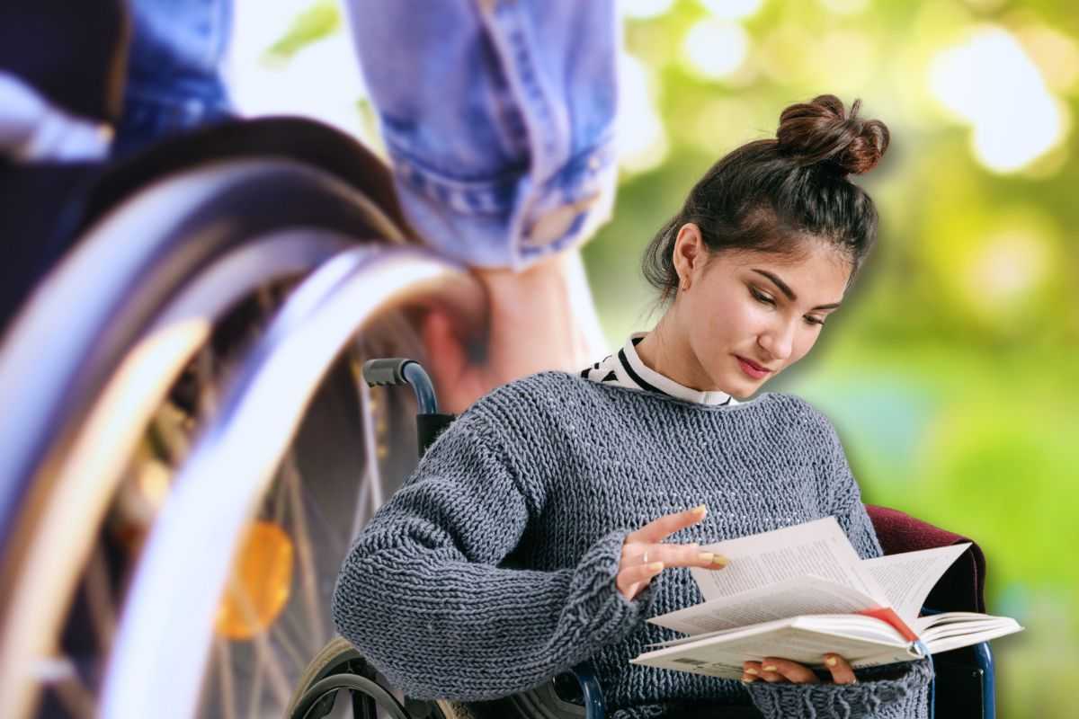 ragazza su sedia a rotelle legge libro su categorie protette invalidi e uomo su sedia a rotelle